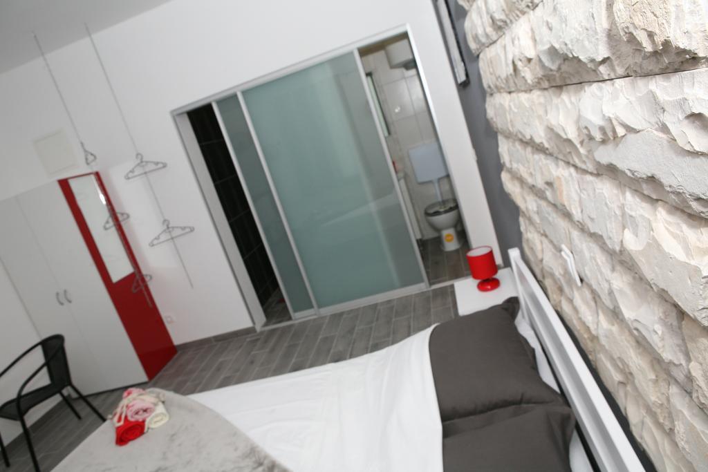 Apartments & Room Dijana Трогир Номер фото