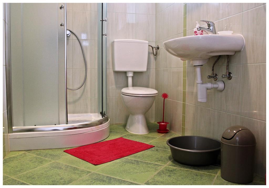 Apartments & Room Dijana Трогир Экстерьер фото